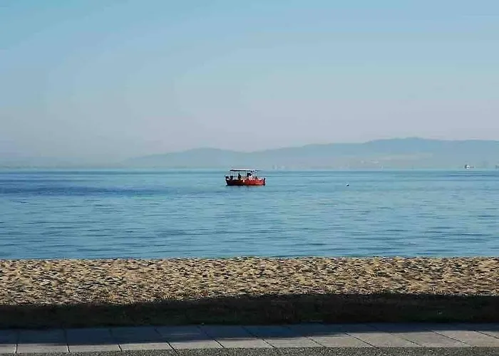 Quiet Place Near The Sea * Peraía
